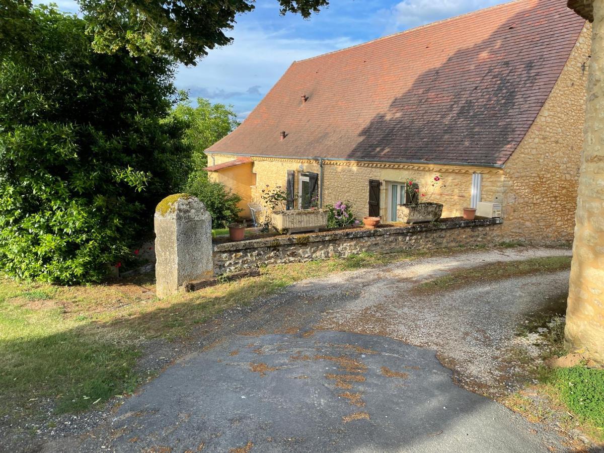 Holidayhome For 6 Persons At Ferme La Geneste Coux-et-Bigaroque-Mouzens Exterior foto
